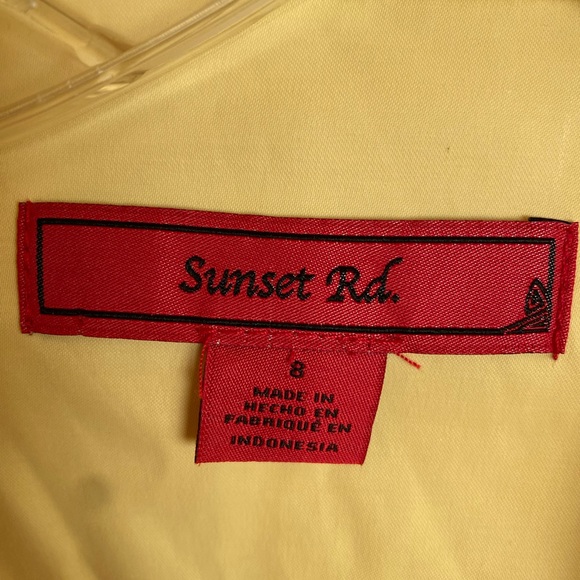 Sunset Rd NWT jacket in Pale Yellow size 8 pit top it 19.5 has stretch - Picture 2 of 7